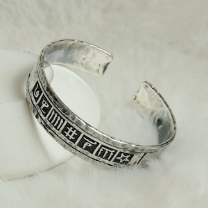 Pulseira ajustável de prata esterlina 925 masculina feita à mão com runa escandinava, presente de dia dos namorados, presente para ele