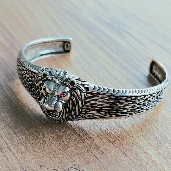 925 Sterling Silver Men's Handmade Lion King Bracelet , Adjustable Wild Animal Bracelet , Lion Head Bracelet , Handmade Silver Men Bracelet