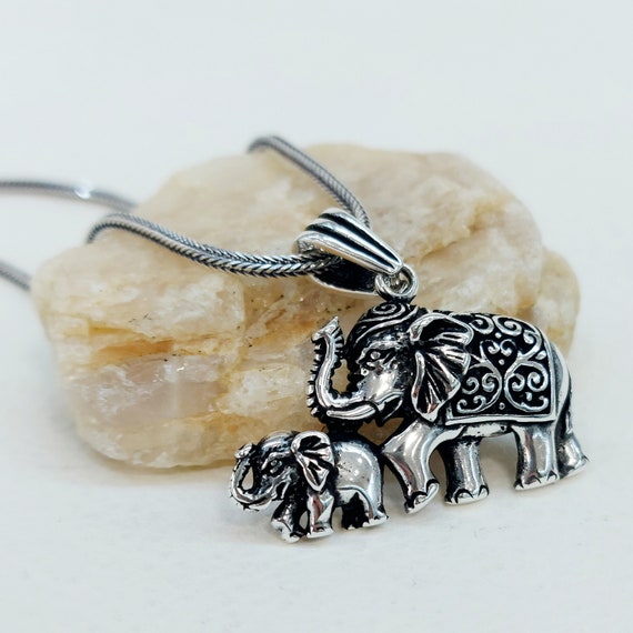 Mens elephant deals pendant