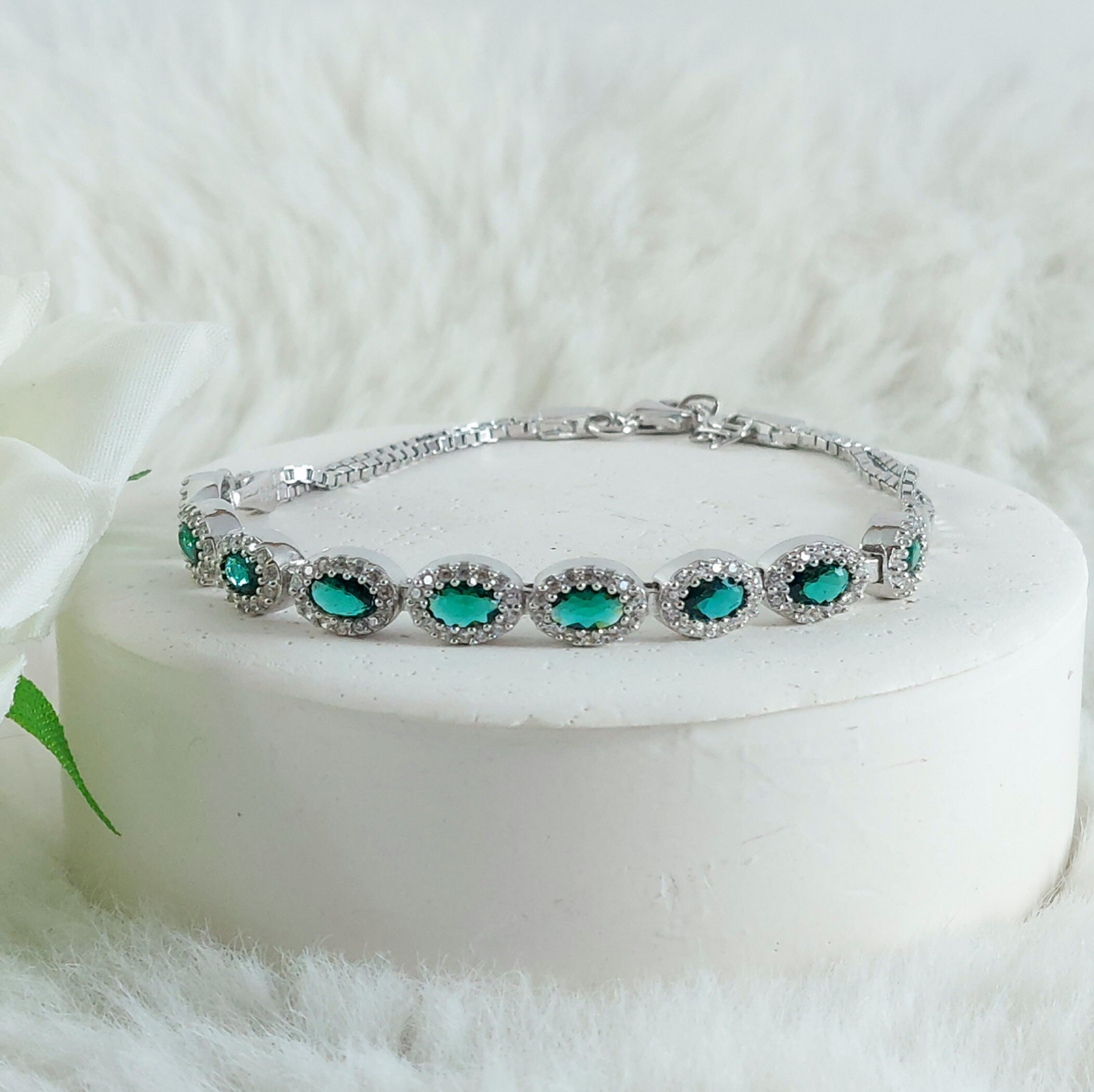 925 Sterling Silver Green Zircon and Cubic Zircon Stones