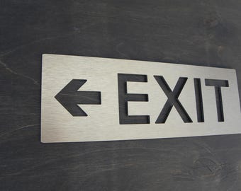 Targa direzionale USCITA. Uscita con frecce direzionali. Cartello personalizzato con scelta colore. USCITE. Targa informativa all'ingresso. Decorazione per ufficio.