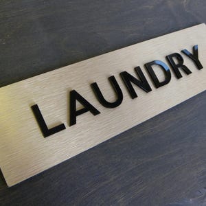 LAUNDRY Room - Modernes Firmenschild - Individuelle Beschilderung für Waschküche - Putzraum Bronze Platte - Mitarbeiter Richtungsschilder