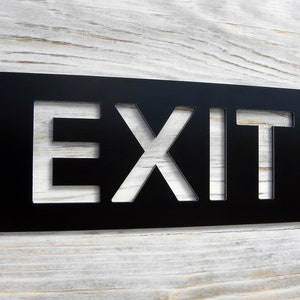 Ausgangsschild für Türen. Modernes Wandbild. Info EXITS Rechteckige Schilder . Hotel Restaurant Gedenktafeln. Klebende schwarze Platte. Büro Dekor