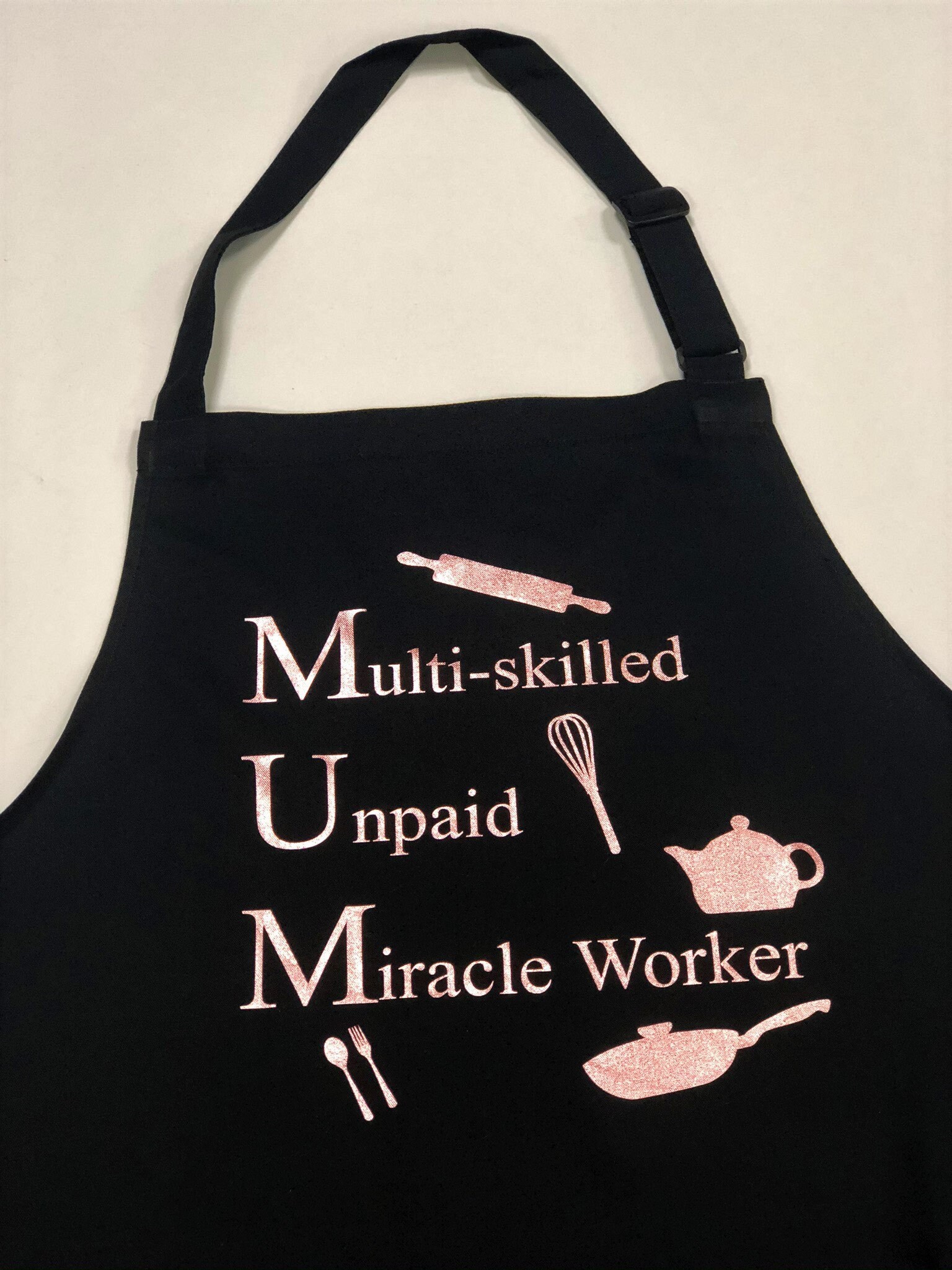 Mother's Day Gift Idea Mum Apron Personalised Aprons Baking Cooking Queen  of the Kitchen -  Canada
