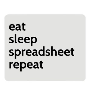 Può includere: Uno sfondo bianco con testo nero che dice "mangia dormi foglio di calcolo ripeti".