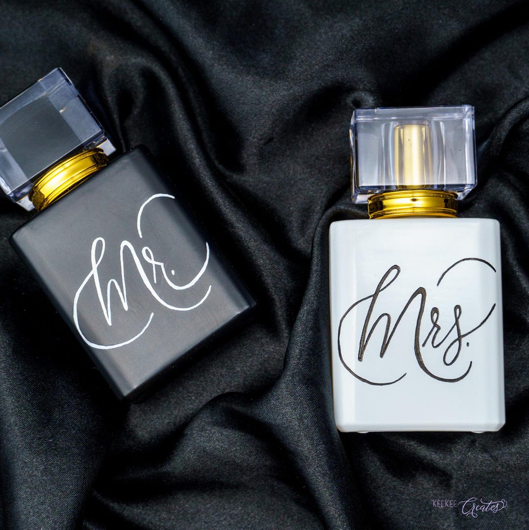Custom Engraved Mr and Mrs Wedding Perfume Bottle Set 30ml His and Hers — free download