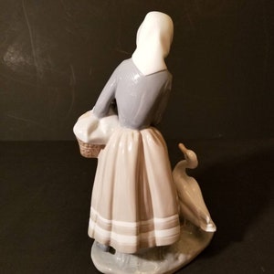 lladro shepherdess with ducks