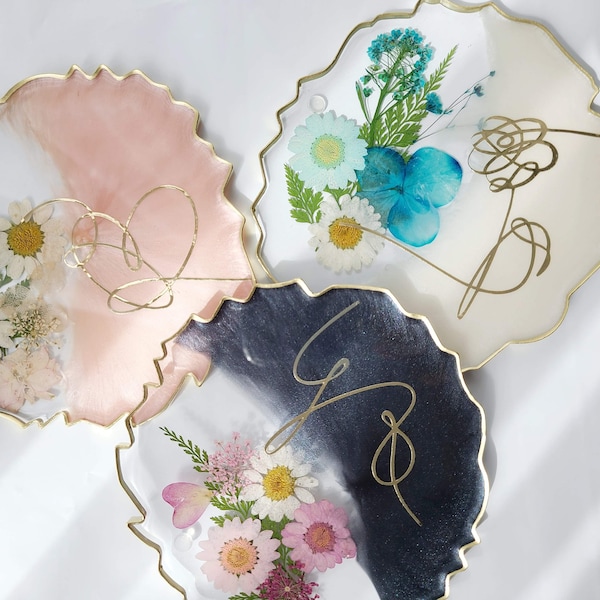 Custom BTS Kpop Coaster/ Jewelry Dish/ Ring Dish/ Dried Flowers/ Agate/ Gift for her for him/ Fangirl/ Personalized Gifts/ Birthday