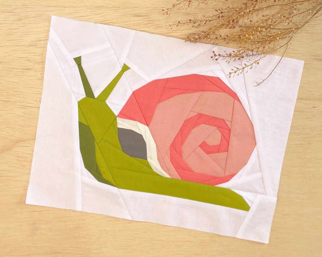 Snail Quilt Pattern Garden Quilt Pattern PDF Digital Download 12x9 Inch