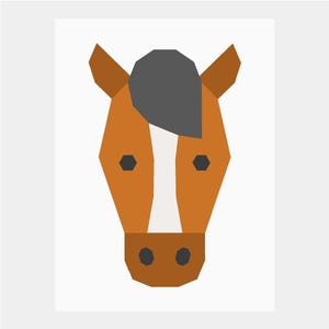 Pode incluir: Uma ilustração geométrica da cabeça de um cavalo com uma face marrom e branca, uma crina cinza e olhos pretos.