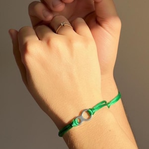 Bracelet en paracorde d'alpiniste, bijoux d'alpiniste, cadeau pour amoureux de la montagne, cadeau de Noël pour grimpeur, cadeau d'aventure