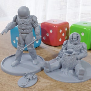 Astro Boarding Crew - Sci-fi / Cyberpunk Miniatures for Tabletop Games - 28mm / 32mm Scale Minifigures