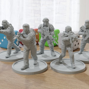 Special Task Force - Five - Modern Wargaming Miniatures for Tabletop RPG - 20mm / 28mm / 32mm Scale Minifigures