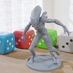 Xeno Monster - Sci-fi / Cyberpunk Miniatures for Tabletop Games - 28mm / 32mm Scale Minifigures