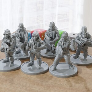 Wasteland Biohazard Team - Modern / Post-Apocalyptical Miniatures for Zona Alfa Tabletop Wargaming - 28mm / 32mm Scale Minifigures