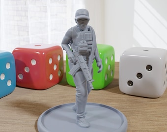 PMC Female - Modern Wargaming Miniatures for Tabletop RPG - 28mm / 32mm Scale Minifigures
