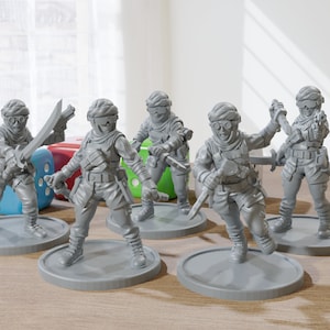 Melee Desert Raiders - 3D Printed Mini&#39;s - Post Apocalyptic / Sci-Fi - Tabletop Miniature Wargaming - 28mm / 32mm Scale Minifigures