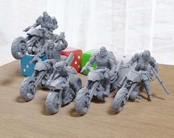 Wasteland Wolves - 3D Printed Bikers - Cyberpunk / Sci-Fi - Tabletop Miniature Wargaming - 28mm / 32mm Scale Minifigures