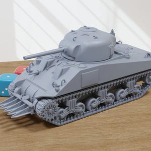 Sherman Rhinoceros Medium Tank - 3D Printed Miniature Wargaming Combat Vehicle - 28mm / 20mm / 15mm Scale