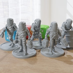 Army Hazmat Squad - Post Apocalyptic Miniature for Zona Alfa - Fallout Wasteland - Tabletop RPG - 20mm / 28mm / 32mm Scale Minifigures