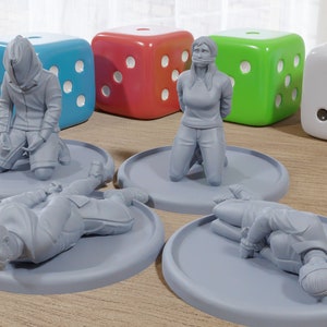 Civilian Hostages - Modern Wargaming Miniatures for Tabletop RPG - 28mm / 32mm Scale Minifigures