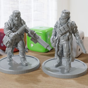 Wasteland Survivors - Post Apocalyptic Miniature for Zona Alfa - Fallout Wasteland - Tabletop RPG - 20mm / 28mm / 32mm Scale Minifigures