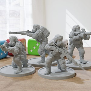 USMC Gasmask Survivors with Battle Damage - 20mm - 28mm - 32mm Scale Minifigures - Modern Wargaming Miniatures