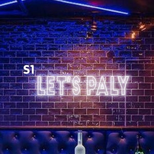 Personalized &quot;Let&#39;s Play&quot; Neon Sign: Custom LED Wall Decor