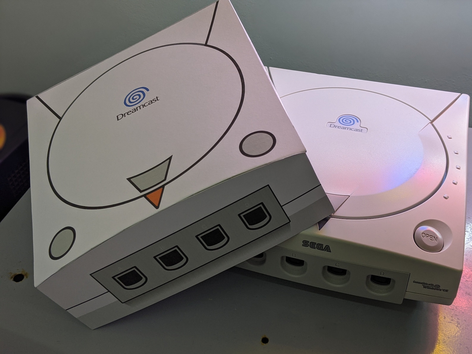 Papercraft Sega Dreamcast Dust Cover and Light Protector blue Logo PAL