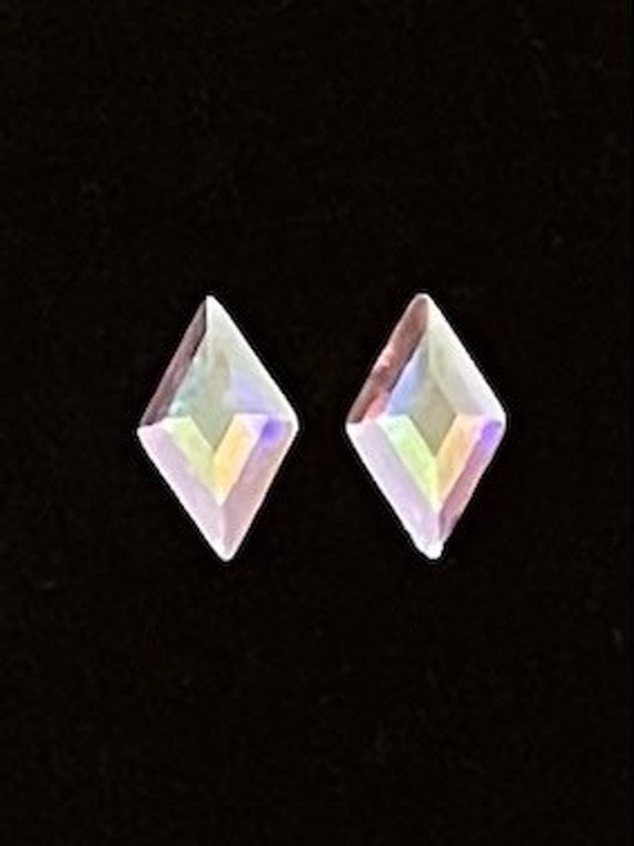 Diamond Tooth Gems – Swarovski Tooth Crystals & Tooth Jewelry