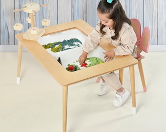 Set beukenhouten activiteitentafel en stoelen Montessori zand- en watertafel