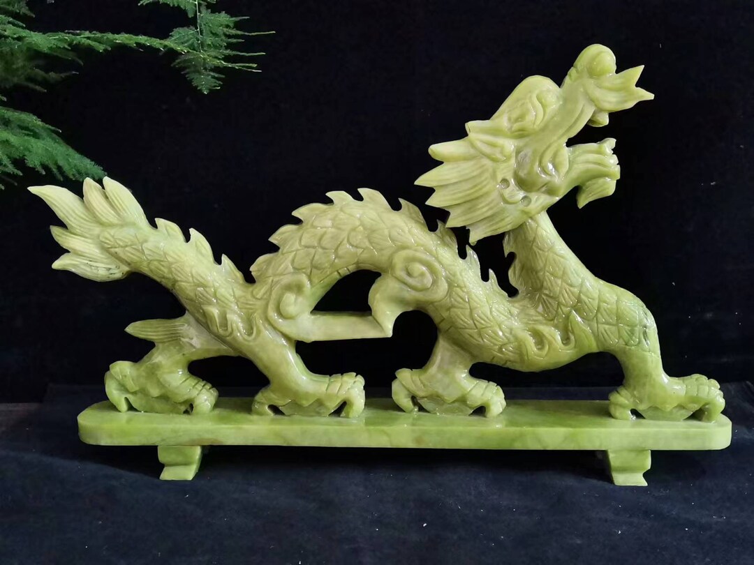 Natural Green Jade Dragon Statue Chinese Feng Shui Lucky Loon Animal