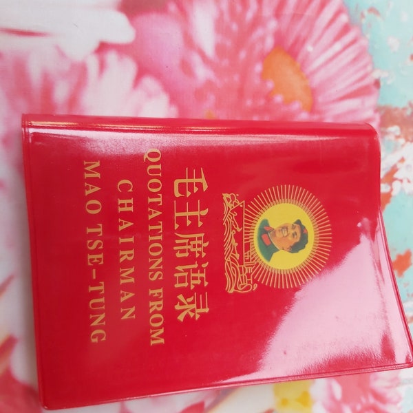 Quotations From Chairman, Mao Tse-Tung Books, That Changed the World, Little Red Book, Chinese and English versions, Foreign Language