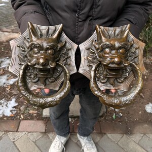 Chinese Dragon Head Door Knocker Antique Brass Door Ring Handle Traditional Guardian Dragon Face Door Decor Vintage Entry Hardware PW002