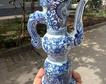 Blue and White Porcelain Dragon Ewer, Chinese Antique Style Ceramic Pitcher, Hand-painted Dragon and Floral Pattern Vase