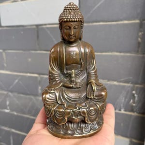 Tibetan Bronze Statue Sakyamuni Amitabha Buddha Sitting blessed, Nepal Metal Patina Buddha Sculpture Statue,Feng Shui Shakyamuni meditation