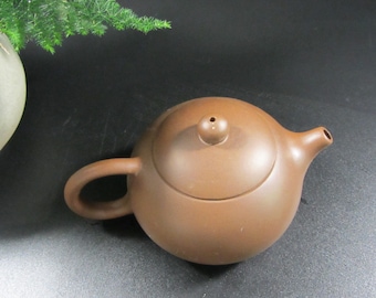 China Yixing Zisha Pottery Tea Pot, Purple Clay Chinese Tea Cup hand-made Square teapot Design Details Gongfu Tea Pot certified Drinkware