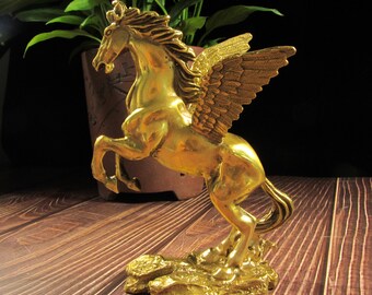 Estatua de mesa de la mitología griega del dios Pegaso volador con alas de Cooper, escultura de latón con acabado en bronce, figura artística de caballo al galope con alas voladoras de la suerte