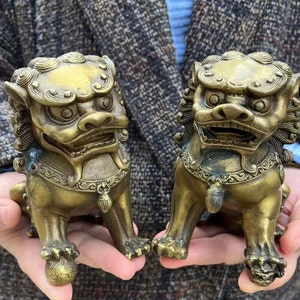 A Pair of  Copper Fu Dogs Guardian Lion Statues, Brass Copper Lions Feng Shui Decor for Home Wealth Buddhist Guardian Lion Foo Copper Lion