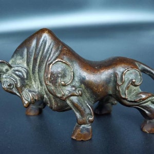 Lifelike Copper Carving bull Ox Sculpture Statue ornament, Collect Lifelike Bronze Soft Animal Statue, Collectible Home Animal Art Tea pets