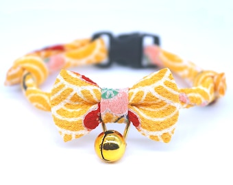 Handmade Plum Blossom Cat Collar: Japan Crepe Fabric Bowtie with Bell