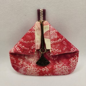 Porte-monnaie à fermoir magnétique en soie shibori kimono rose, pochette de voyage pour bijoux, porte-cartes femme, cadeaux uniques pour elle, cadeau d'anniversaire de 12 ans