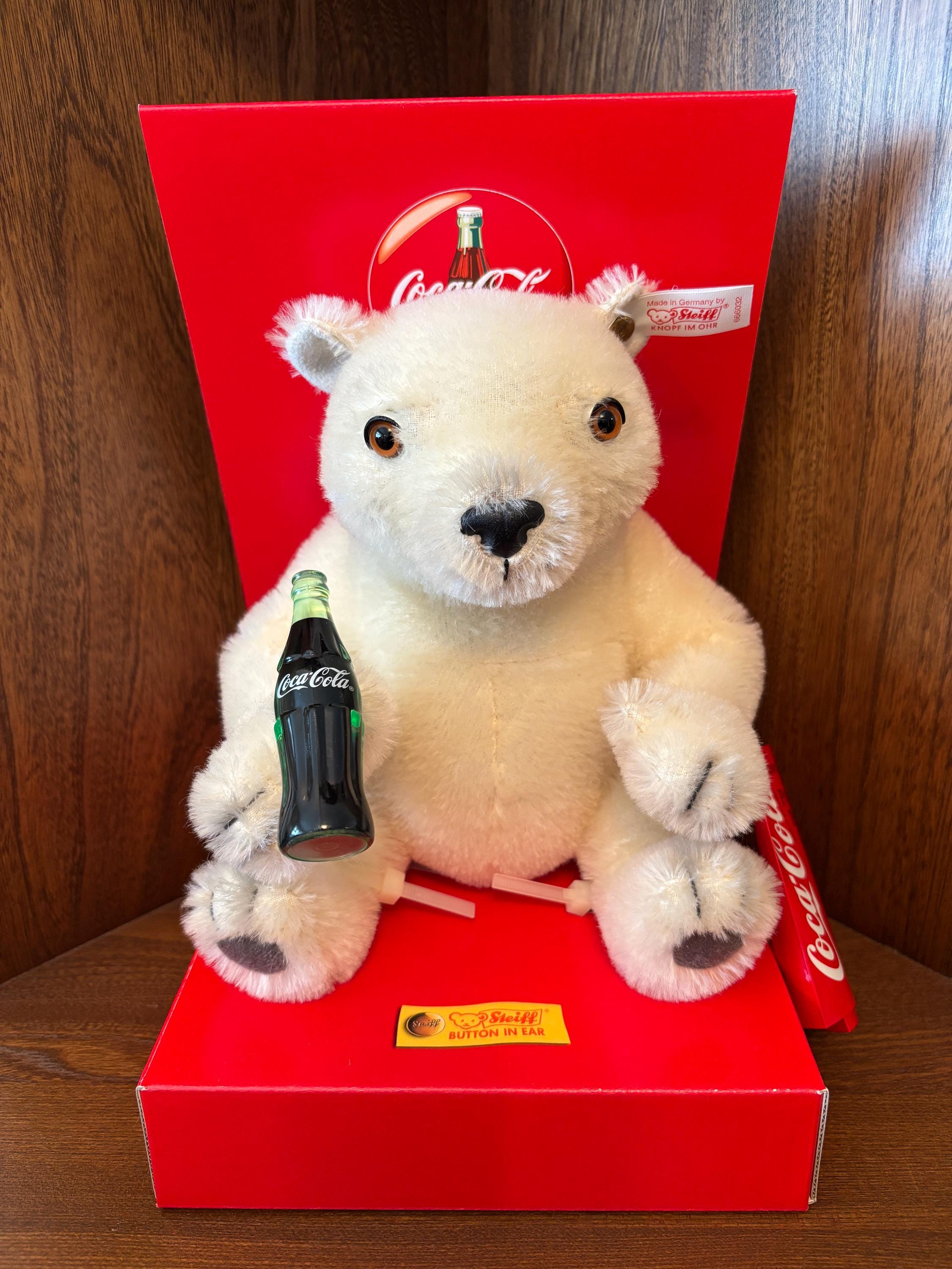 シュタイフ Steiff Christmas Tree Bear 2000 Steiff Christmas Tree Bear 2000 All Wrapped Up Limited Edition