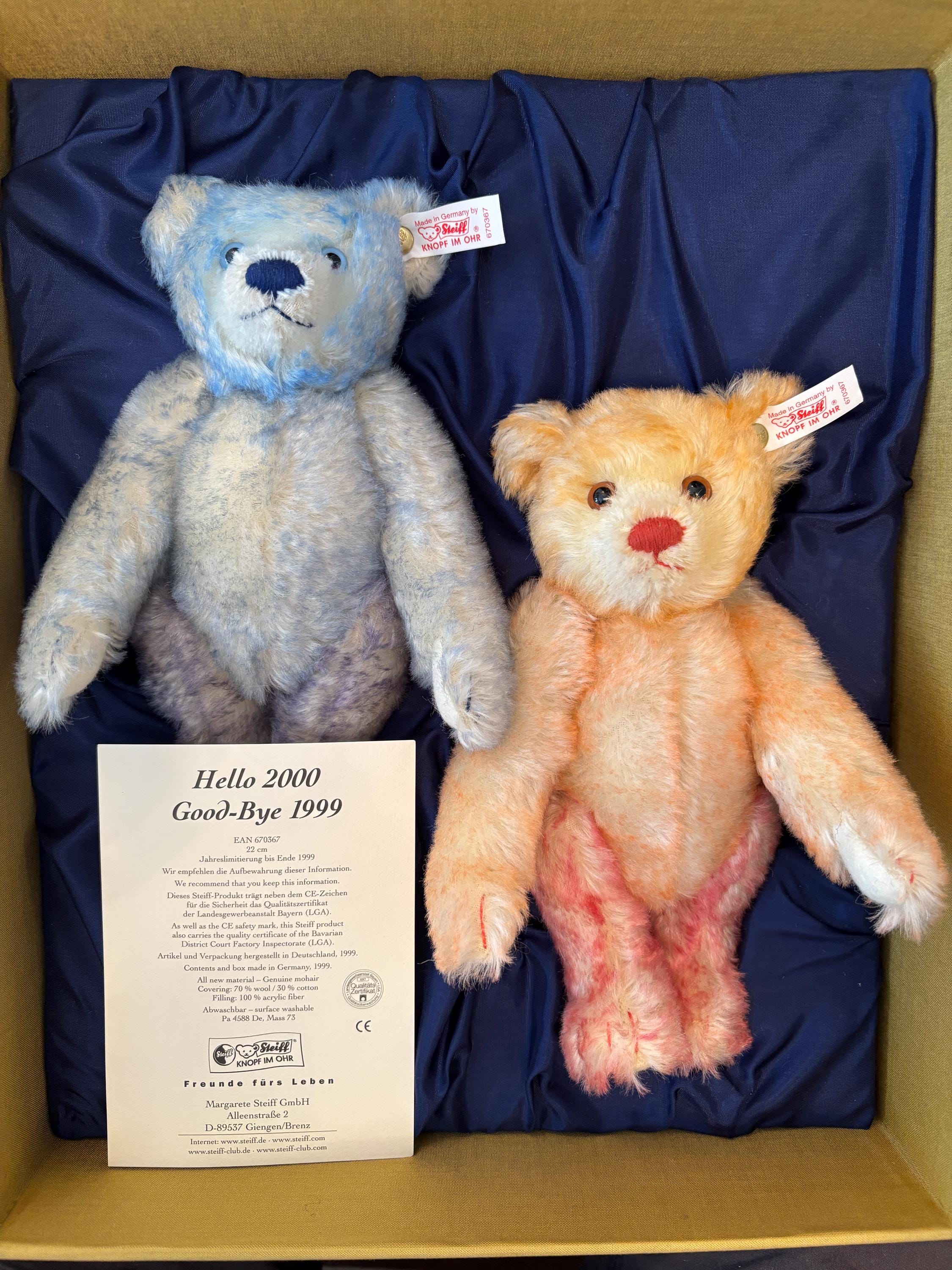 Steiff シュタイフ Hello 2000 Good-Bye 1999 Steiff Hello 2000 Goodbye 1999 Bear Set for 1999 22cm EAN 670367