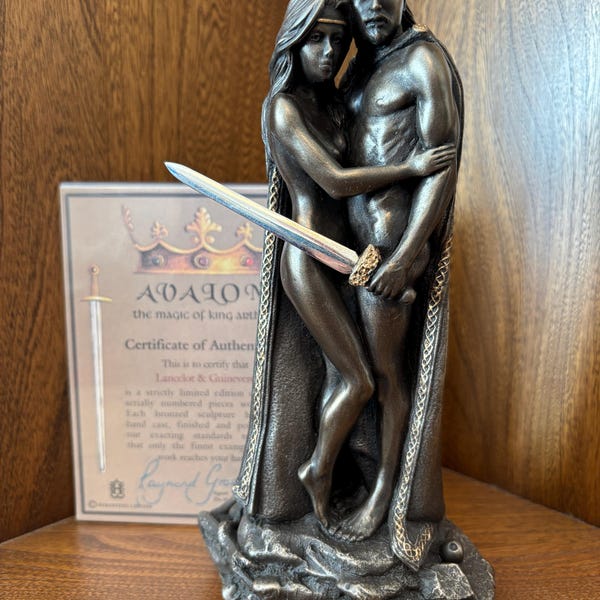 Lancelot & Guinevere Limited Edition Avalon Cold Cast Bronze by Heredities AE002