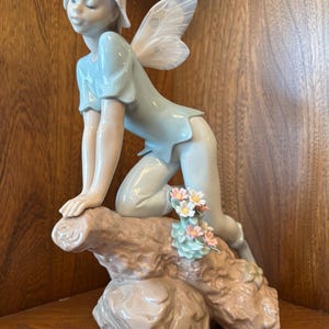 Lladro 7690 Prince of the Elves Privilege Society Piece 2000