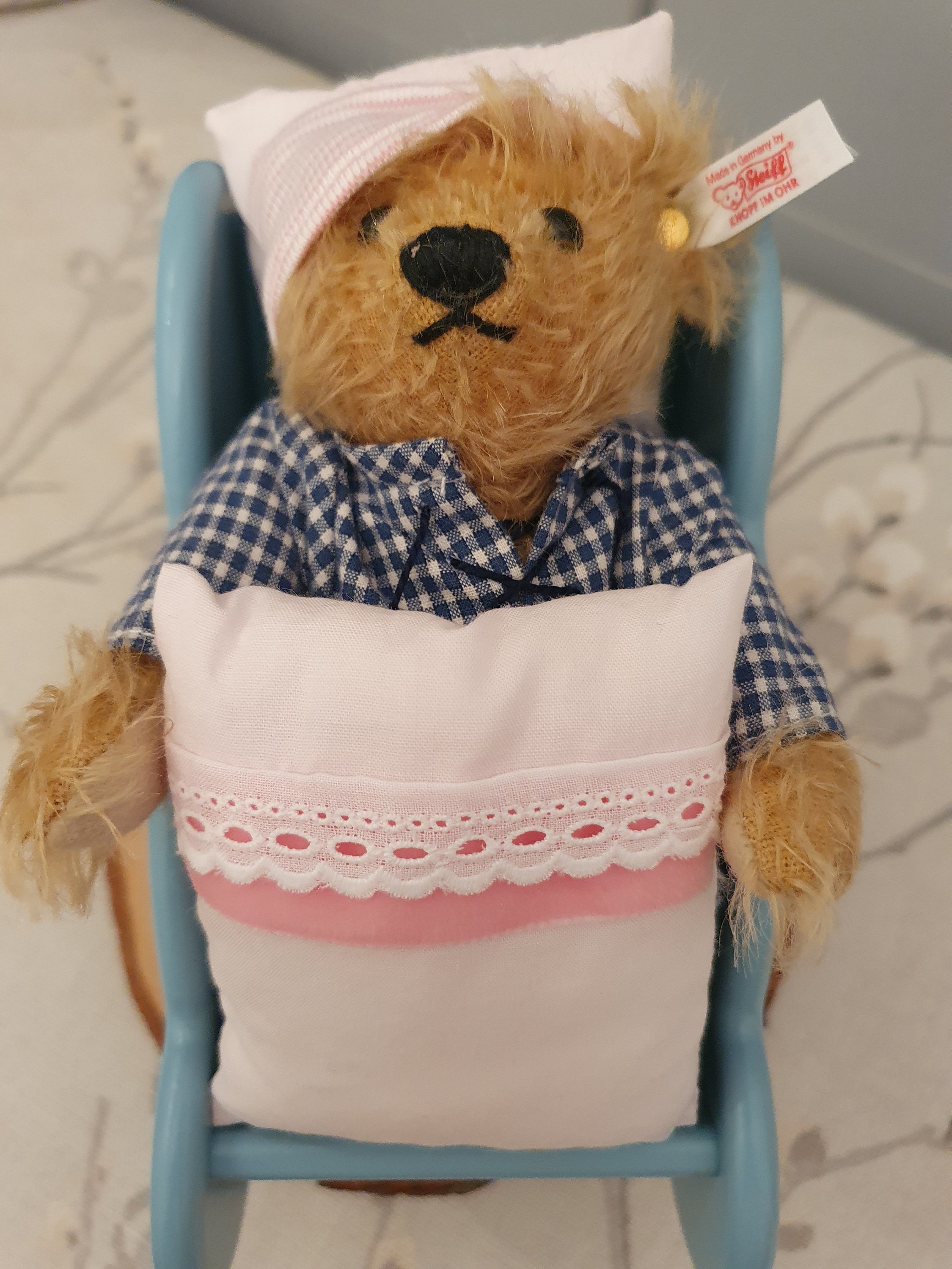 Steiff with cloud cradle 2002 シュタイフ　ベア Steiff with cloud cradle 2002 シュタイフ ベア Steiff Limited