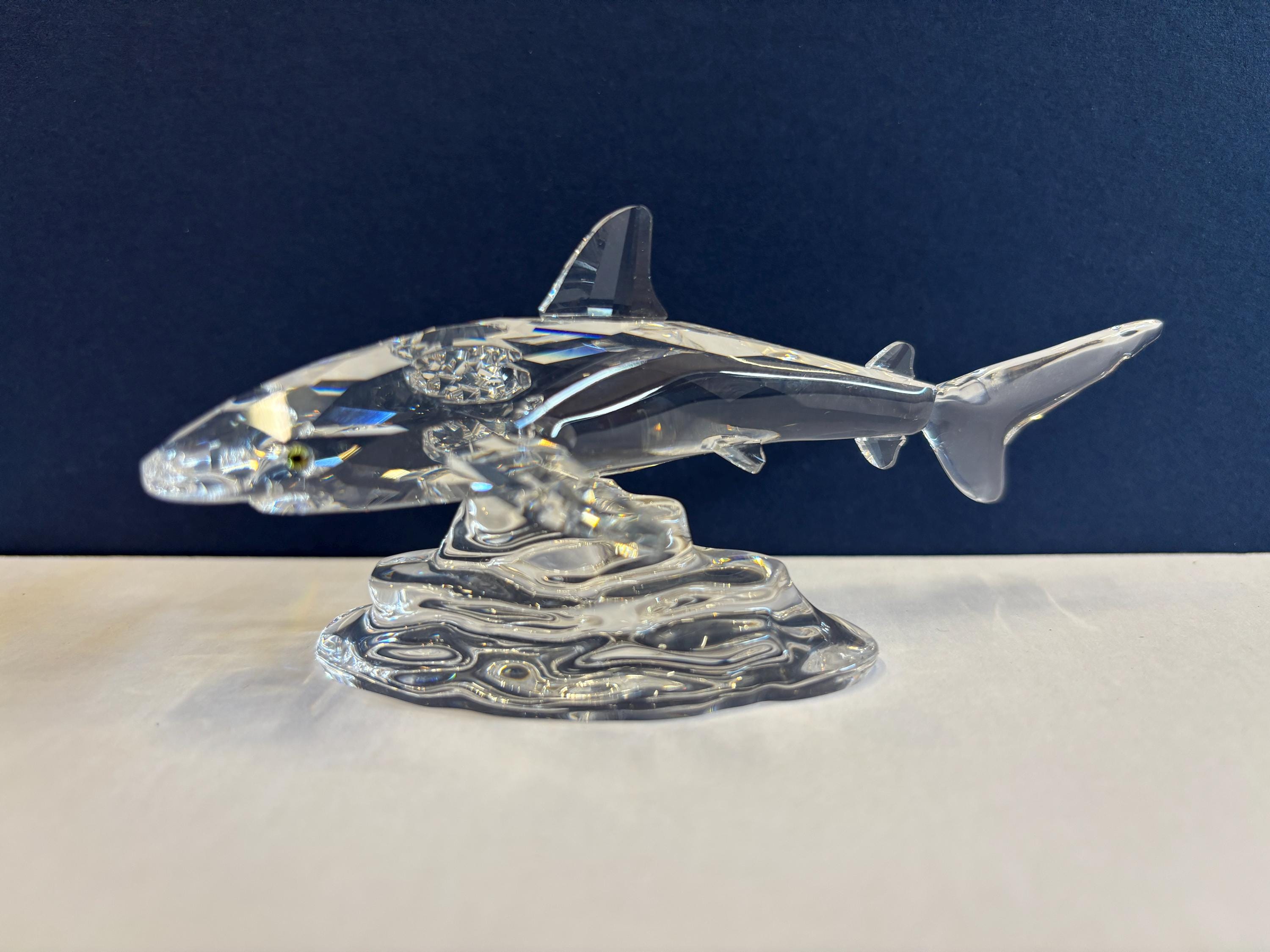 ベビーシャーク スワロフスキー BOXED Swarovski Crystal BABY SHARK 