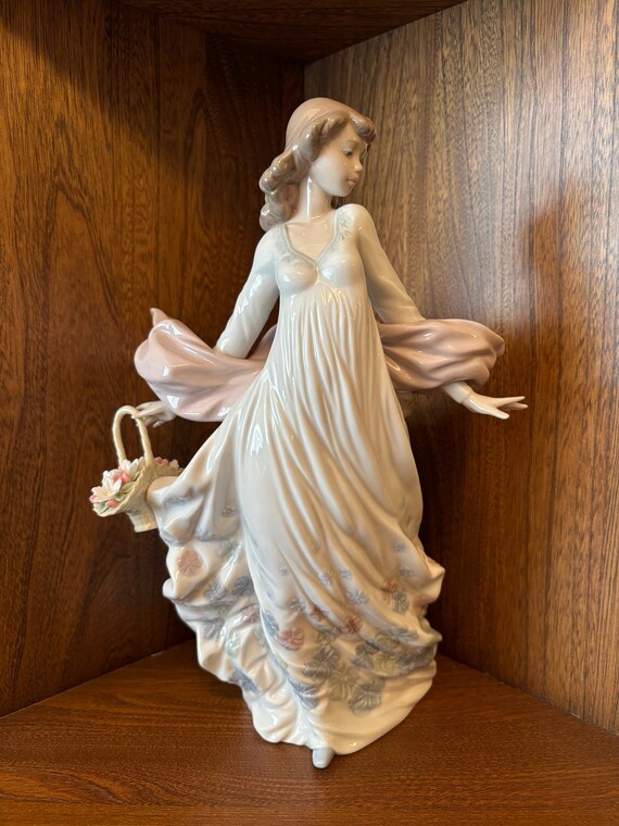 ☆リヤドロ SPRING SPLENDOR ☆ 希少 美品 Spring splendor LLADRO