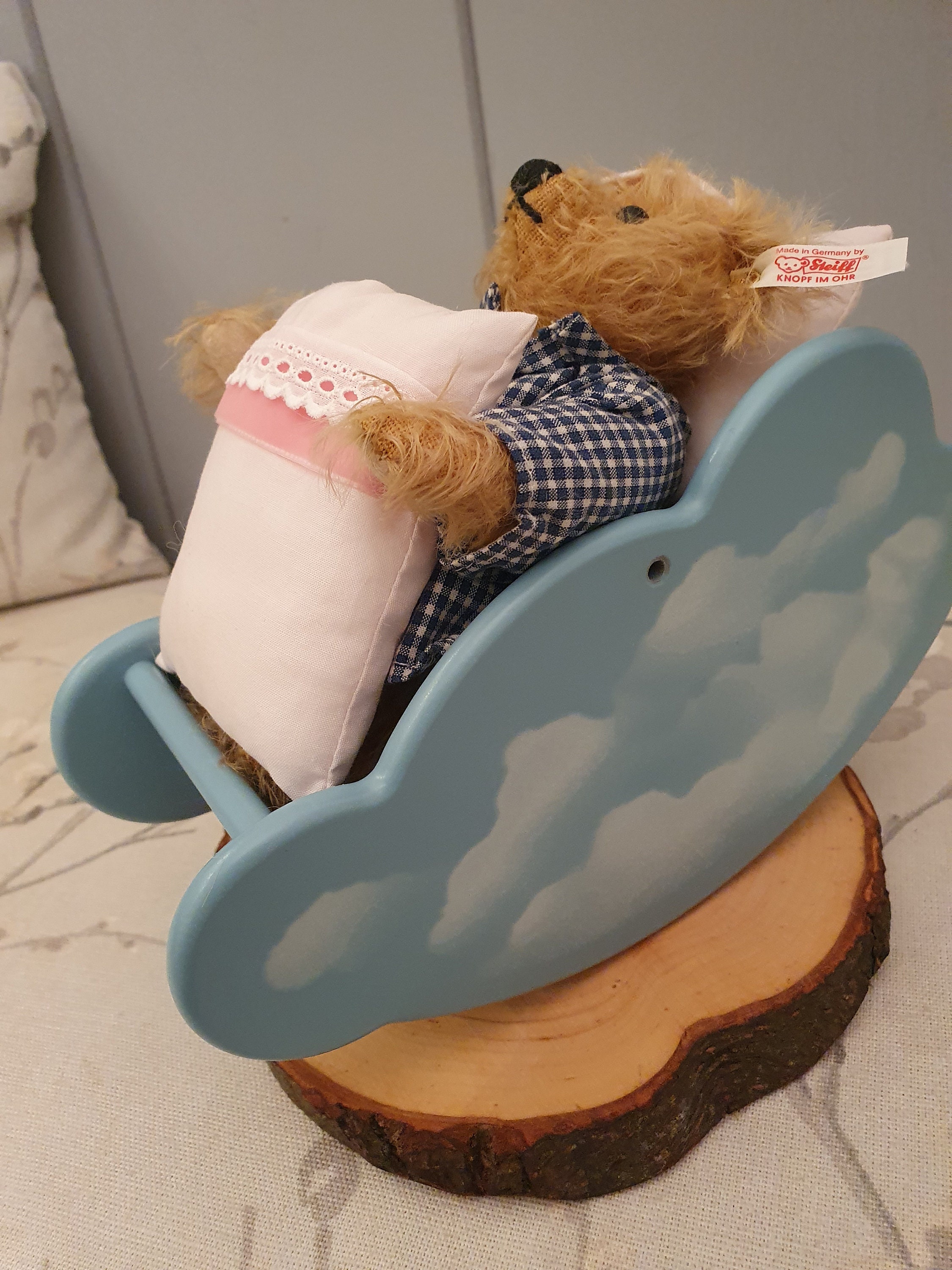 Steiff with cloud cradle 2002 シュタイフ　ベア Steiff Limited Edition Teddy Bear With a Cloud Swing Cradle